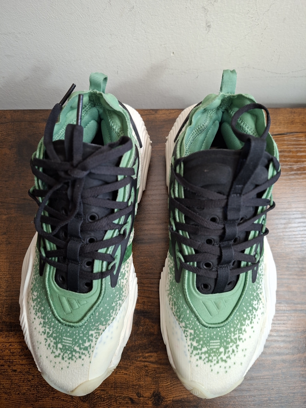 Adidas Trae Young 3 Preloved Green IE 7883 size 5.5 EUC